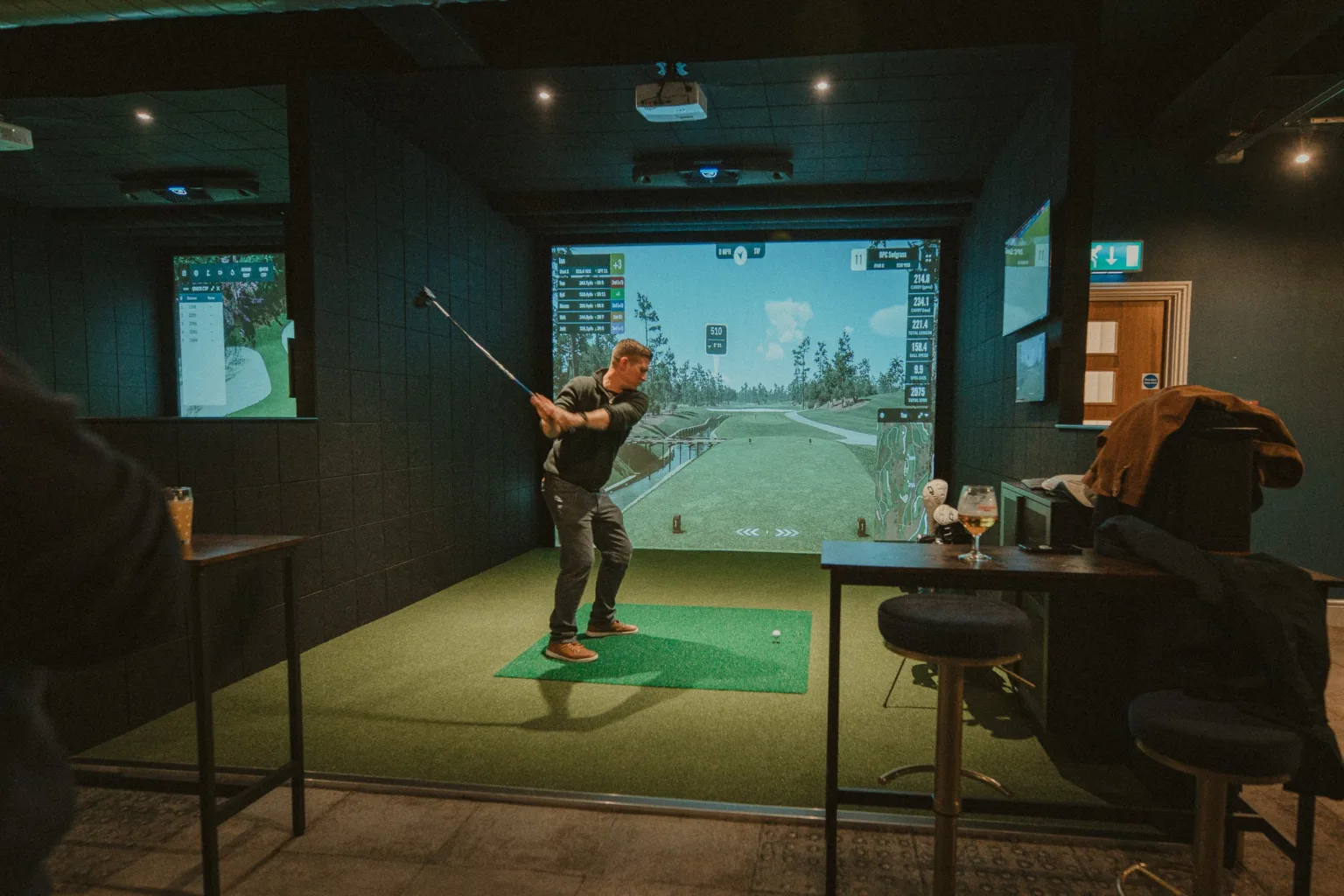 The Falcon overhead delivers tour-level accuracy with every shot.