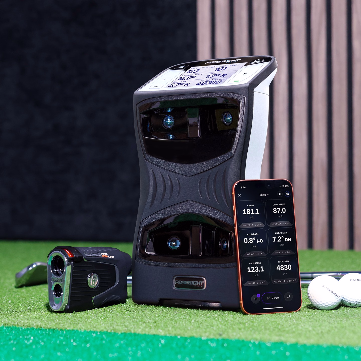 FORESIGHTSPORTSEUROPE_QUADMAX_SIM_IMAGE_3_2500X2500
